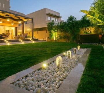 Antonovich design thumb2022O40c63lHG5BO 360x320